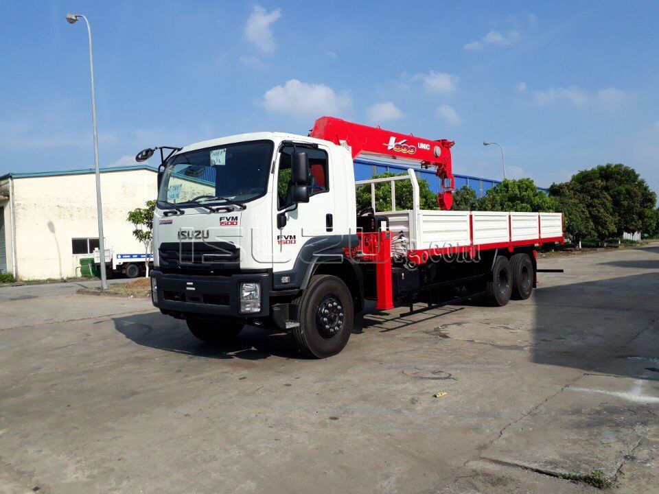 isuzu-3-chan-15t-gan-cau-unic (4)