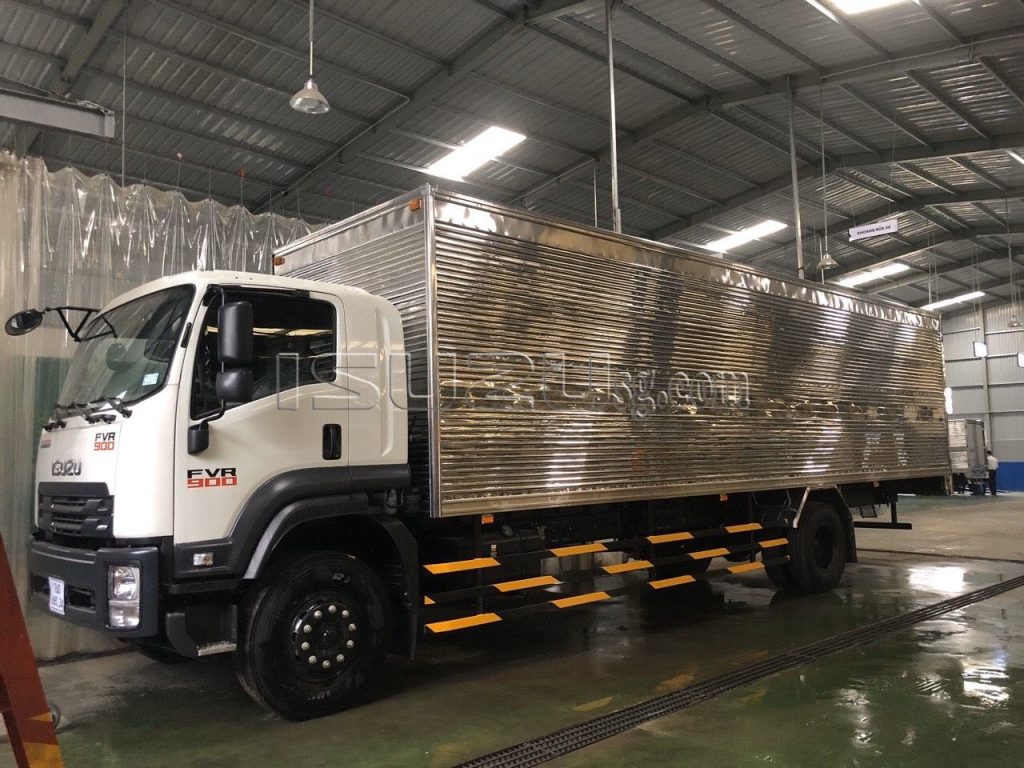 isuzu-fvr900-thung-dai-9m8 (1)