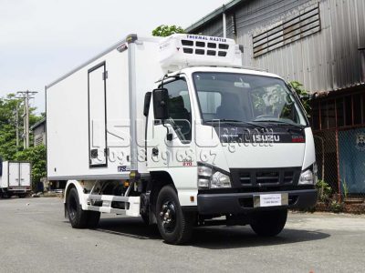 Isuzu-1t9-thung-dong-lanh-may-lanh-t2500-vao-thanh-pho Isuzu-1t9-thung-dong-lanh-may-lanh-t2500-vao-thanh-pho