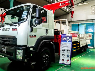 Isuzu-ra-mat-xe-tai-euro-4 Isuzu-ra-mat-xe-tai-euro-4